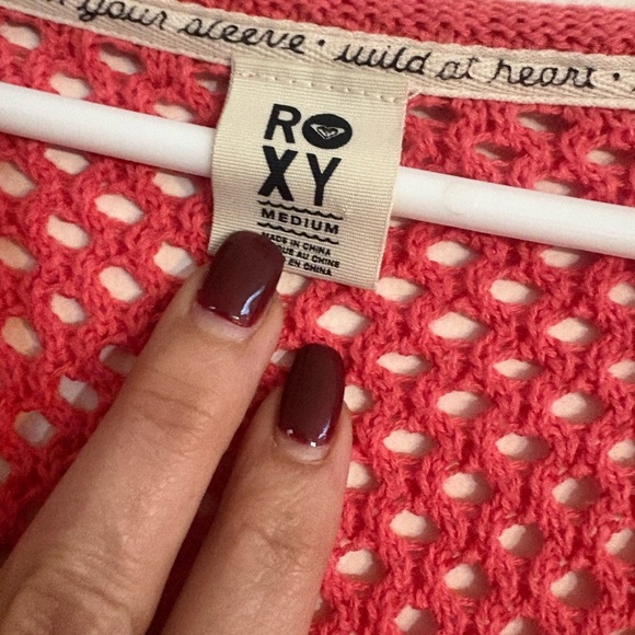 ROXY Sweater Women's Size M Pink Knit Boat Neck Pullover Semi Sheer Long Sleeve - Picture 2 of 7